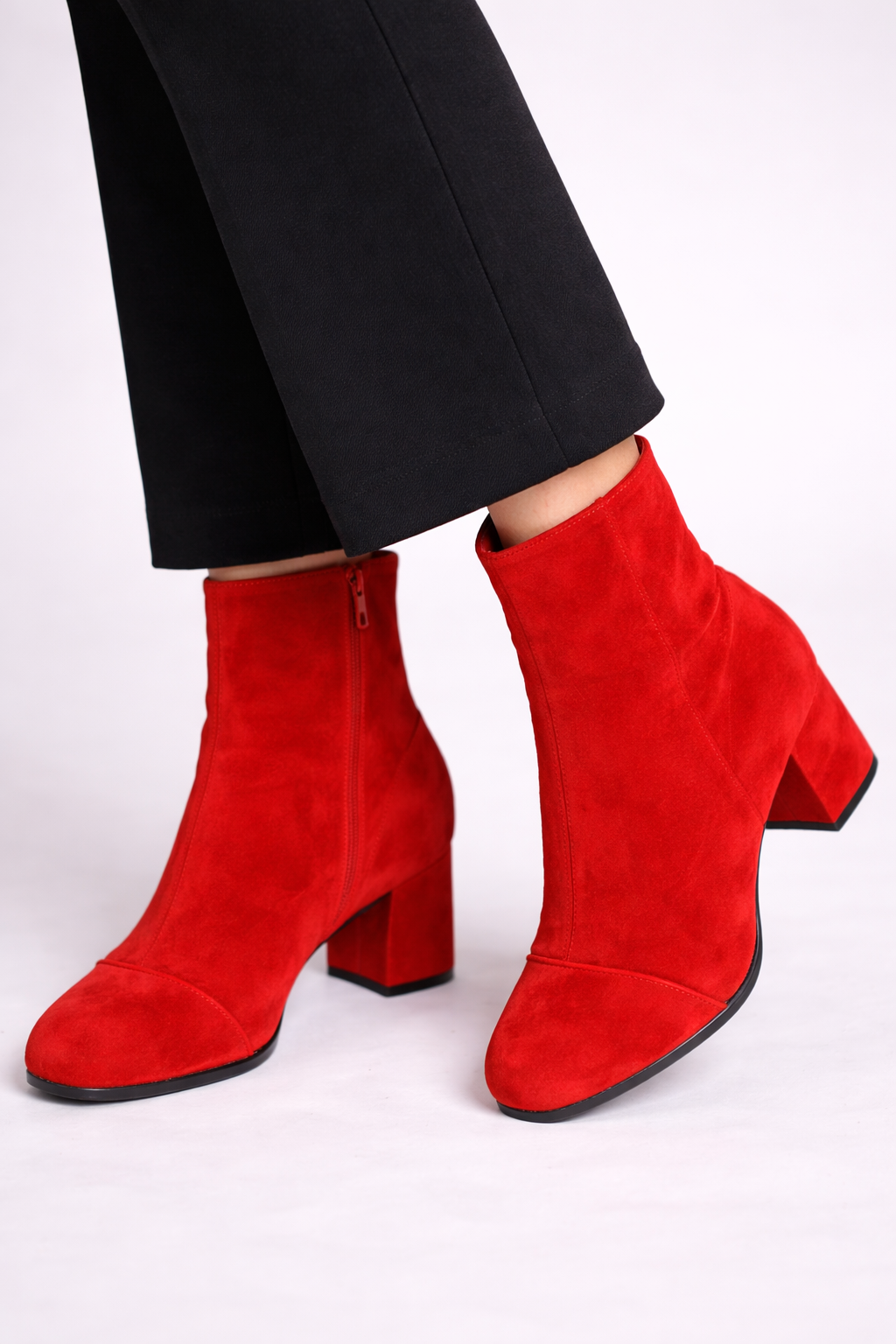 Gala Milova | Botas con Tacón Elegante