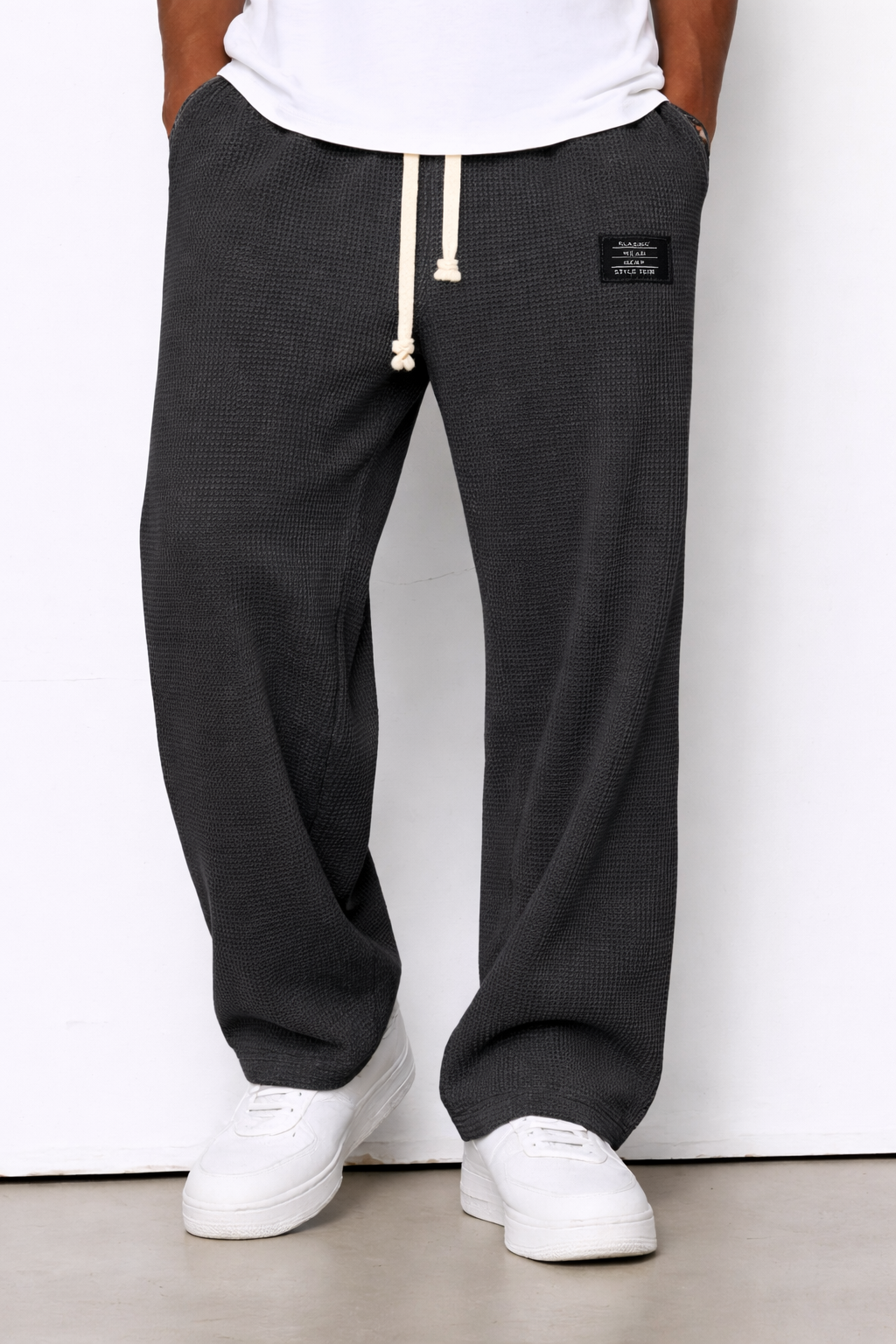 Gala Milova – Pantalón de Confort Relajado